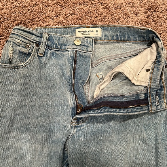 Abercrombie jeans - Picture 4 of 5